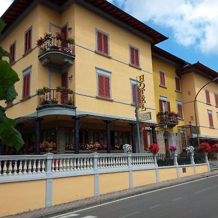 Hotel La Rosa Ronta Kültér fotó