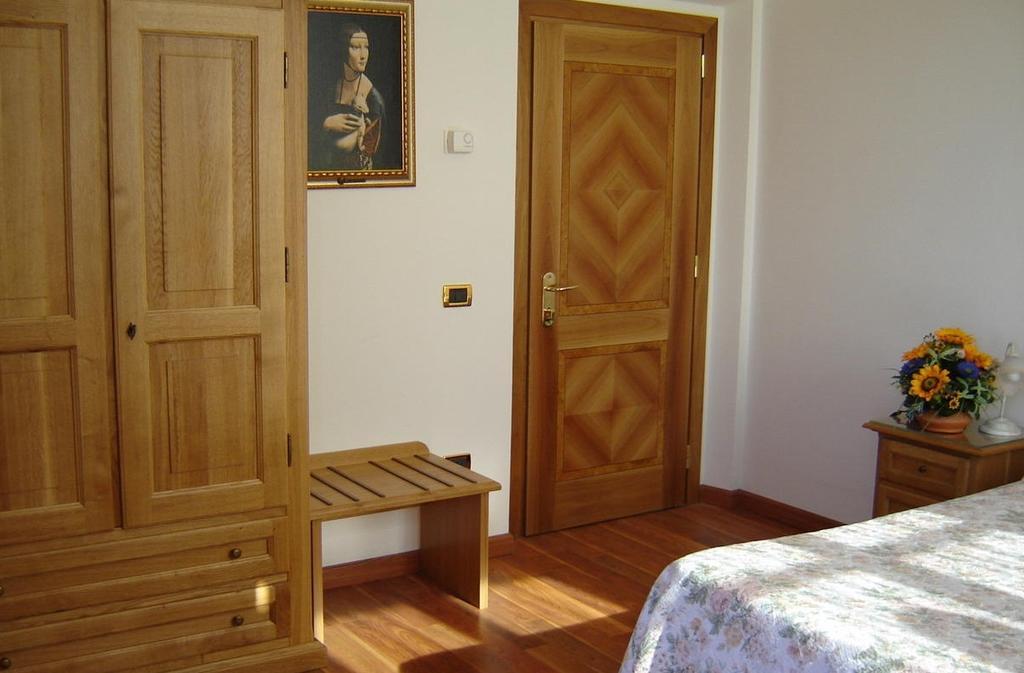 Hotel La Rosa Ronta Szoba fotó
